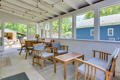 Downtown Brevard Home: Walk to Bars & Breweries! House in Brevard