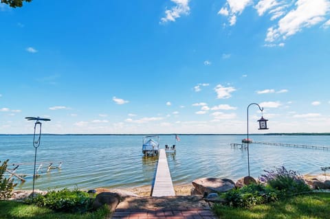 Spacious Edgerton Home w/ Private Beach & Views! House in Wisconsin