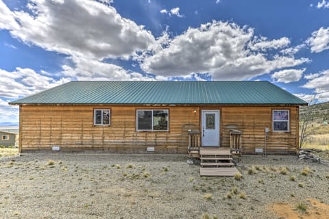 Sun-Soaked Fairplay Retreat w/ Private Deck! House in Park County