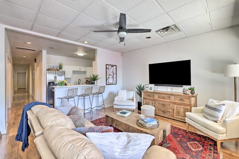 Renovated Dtwn Retreat < 1 Mi to Plaza Park! Apartment in San Marcos