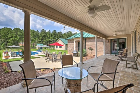 Spacious Elko Home - 6 Mi to Georgia Fairgrounds! House in Georgia