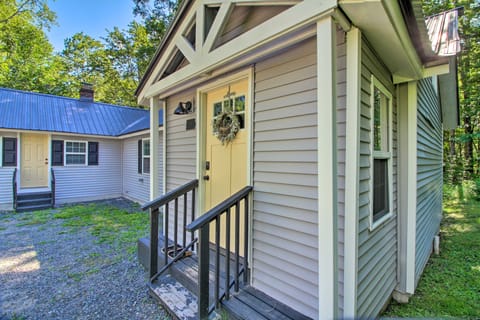 Stylish Mountain Home Near Ski, Golf + Manchester! House in Winhall