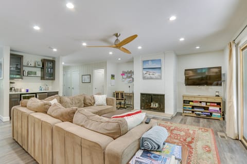 1 Mi to Harbour Town: Sea Pines Resort Home House in Hilton Head Island