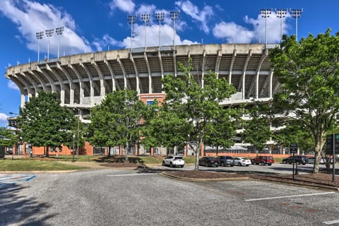 Cozy Auburn Studio < 1 Mile to University! Apartment in Auburn