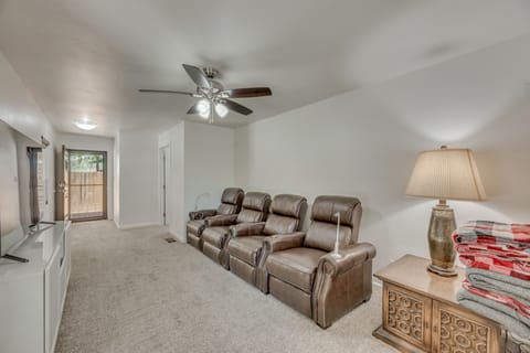 Modern Alpine Cabin 3 Miles to Ski Cloudcroft House in Cloudcroft