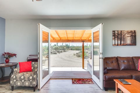 Secluded Marana Home w/ Viewing Decks + Privacy! House in Maricopa County