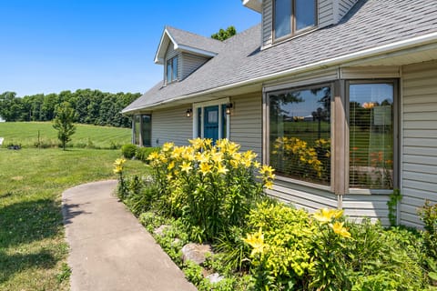 Tranquil Family Home w/ Yard, 14 Mi to Springfield House in Ozark Mountains