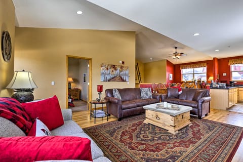 11 Mi to Keystone: Silverthorne Condo w/ Deck Apartment in Wildernest