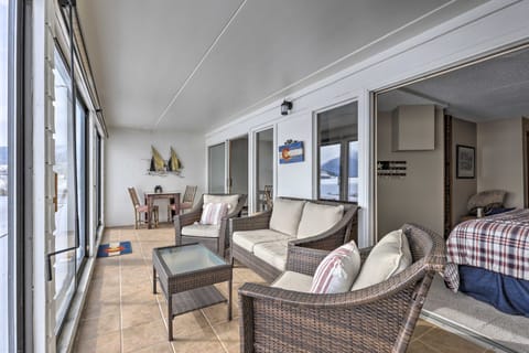 Mtn Views & Hot Tub Access: Lake Dillon Retreat Apartment in Dillon