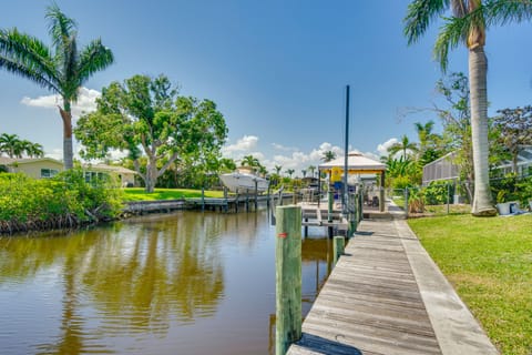 Canalfront Home w/ Dock & Pool: 5 Mi to Ft Myers! House in Lochmoor Waterway
