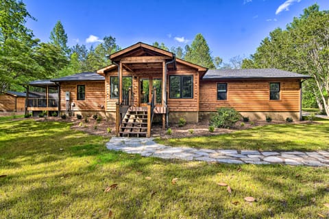 Rustic Sunset Escape on 67 Acres: Outdoor Kitchen House in Pickens County