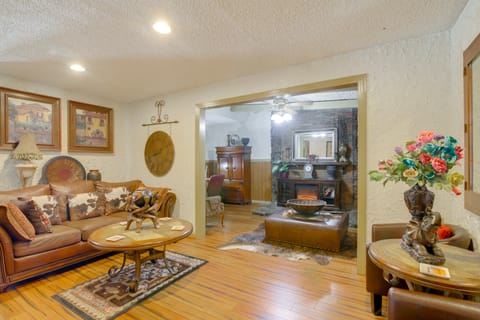 Cozy Corner in Memphis - 4 Miles to Graceland! House in Memphis