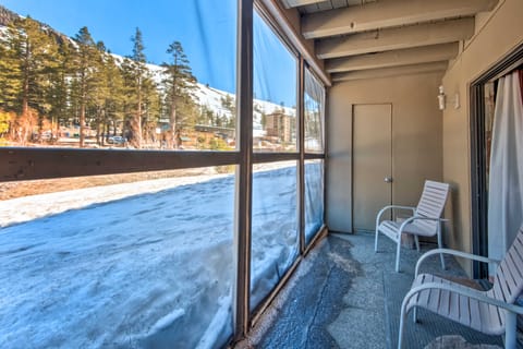 Walk to Ski Lift & Village: Lovely Kirkwood Condo! Apartment in Kirkwood