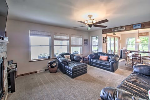 Bright Shawano Lake Oasis - Walk to Boat Launch! House in Wisconsin