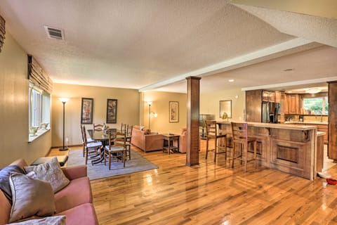 Charming Tallahassee Family Hideaway: 5 Mi to FSU! House in Tallahassee