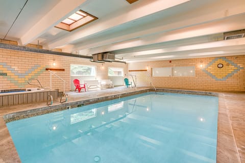 2 Blocks to Main St: Downtown Frisco Condo! Apartment in Frisco