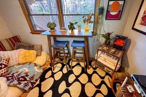 Hot Tub & Stone Fire Pit: Smoky Mountain Oasis! House in Maggie Valley