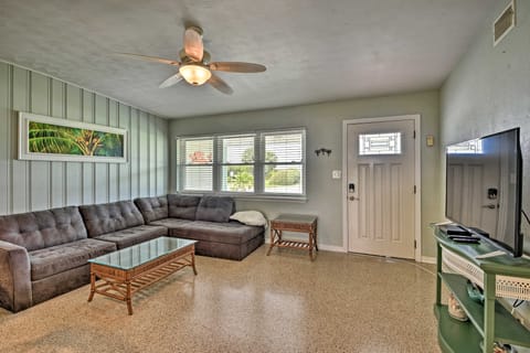 Charming Port Orange Home - Walk to Beach! House in Daytona Beach Shores
