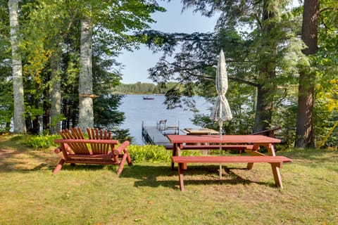 Cozy Lakefront Cabin w/ Indoor Gas Fireplace! House in Wisconsin