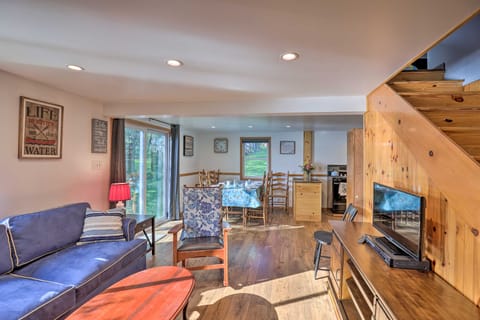 'Aunt Al's Place' Home on Canandaigua Lake w/ Deck House in Canandaigua Lake