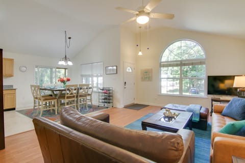 Pool, Trail Access! Dog-Friendly Ocean Pines Haven House in Ocean Pines