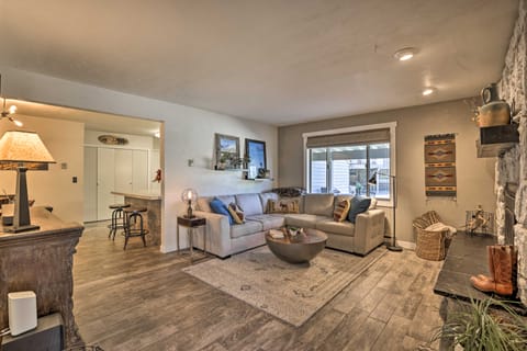 2 Mi to Rocky Mtn Nat'l Park: Grand Lake Condo Apartment in Grand Lake