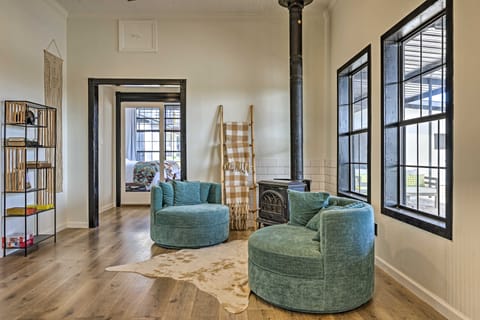 Trendy Fredericksburg Pad w/ Pool & Valley Views! House in Rio Grande