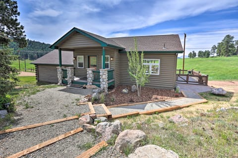 NEW! Cozy Conifer Cabin w/ Mtn Views on 100 Acres! House in Park County
