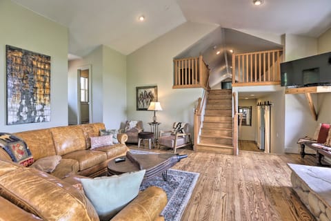 NEW! Cozy Conifer Cabin w/ Mtn Views on 100 Acres! House in Park County