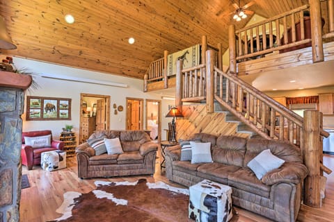 Idyllic Hill City Home - Hike, Bike & ATV! House in West Pennington