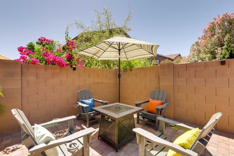 Modern Gem w/ Fire Pit: 3 Mi to Goodyear Ballpark! House in Goodyear