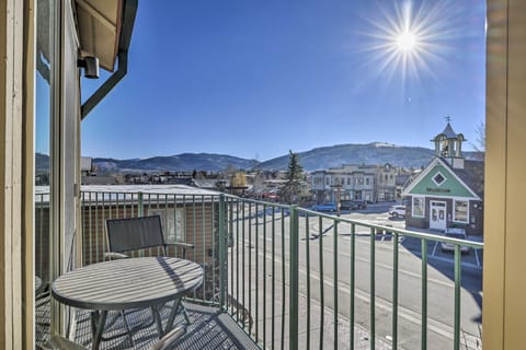 Frisco Condo w/ Balcony: 7 Mi to Copper Mountain! Apartment in Frisco