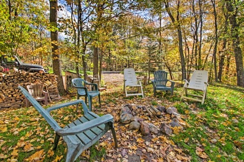 Cozy Retreat w/ Fire Pit < 1 Mi to Mille Lacs Lake House in Mille Lacs Lake