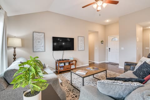 Pool Access, Grill & Gazebo: Ozark Getaway! House in Ozark