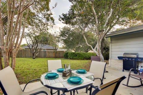 San Antonio Home: Near Nature, Parks & Trails House in Leon Valley