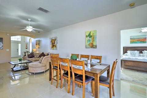 Whimsical Kissimmee Abode Near Golf Courses! House in Kissimmee