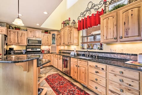 Expansive Angel Fire Retreat: 1 Mi to Fishing! House in Angel Fire