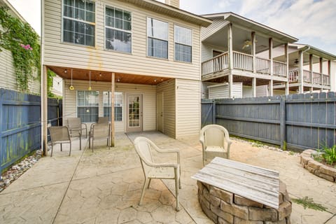 Townhome Near Lake Hamilton & Race Track! Apartment in Hot Springs
