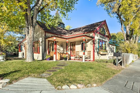 Carbondale Home - Steps to Dine, Shop & Hike! House in Carbondale