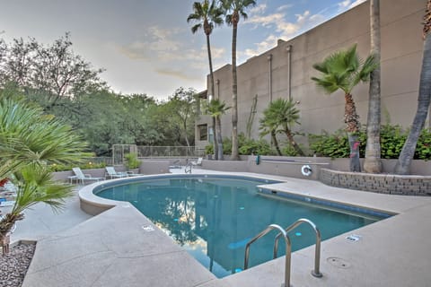 Tucson Desert Retreat w/ Pool + Hot Tub Access! Apartment in Catalina Foothills