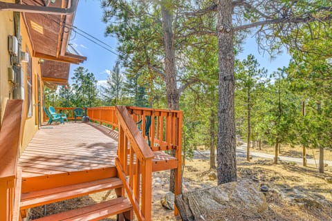 Quiet Ruidoso Getaway ~ 18 Mi to Ski Apache! House in Ruidoso