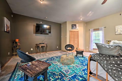 Winter Sports Haven! Ranch Near Hartwick Pines House in Michigan