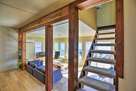 Lakefront Cabin w/ Patio & Views in Lake Norden House in South Dakota