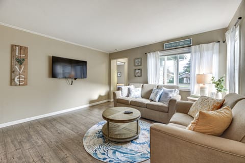 Pet-Friendly Hoquiam Cottage Near River Access! Cottage in Washington