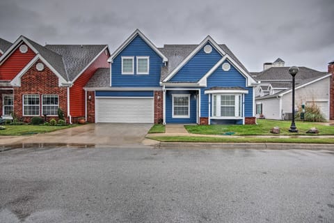 1 Block to Boat Ramp: Monkey Island Home Apartment in Ozark Mountains