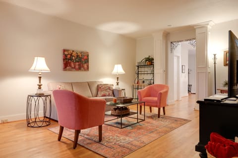 Riverfront Studio w/ Private Patio & Garden! Apartment in Ohio