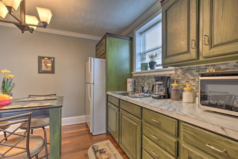 2 Mi to Ark Encounter: Updated Williamstown Apt! Apartment in Williamstown