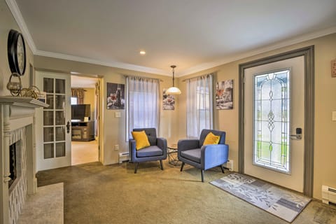 Spacious Home by Finger Lakes & Watkins Glen! House in Burdett