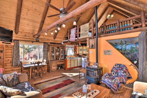 Remote Escape w/ Deck & Sweeping Mountain Views! House in Colorado
