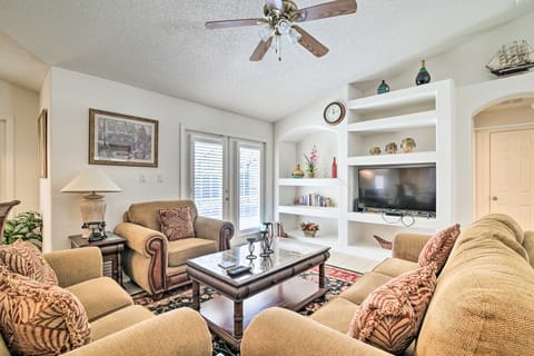 12 Miles to Disney: Clermont Villa w/ Heated Pool Villa in Four Corners